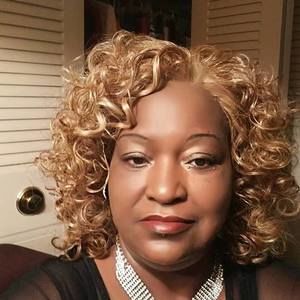 Meet your Posher, Theresa